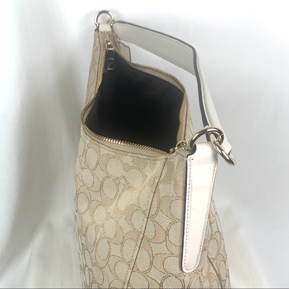 Coach Celeste Hobo Bag Outline Signature F58327 - Picture 8 of 15
